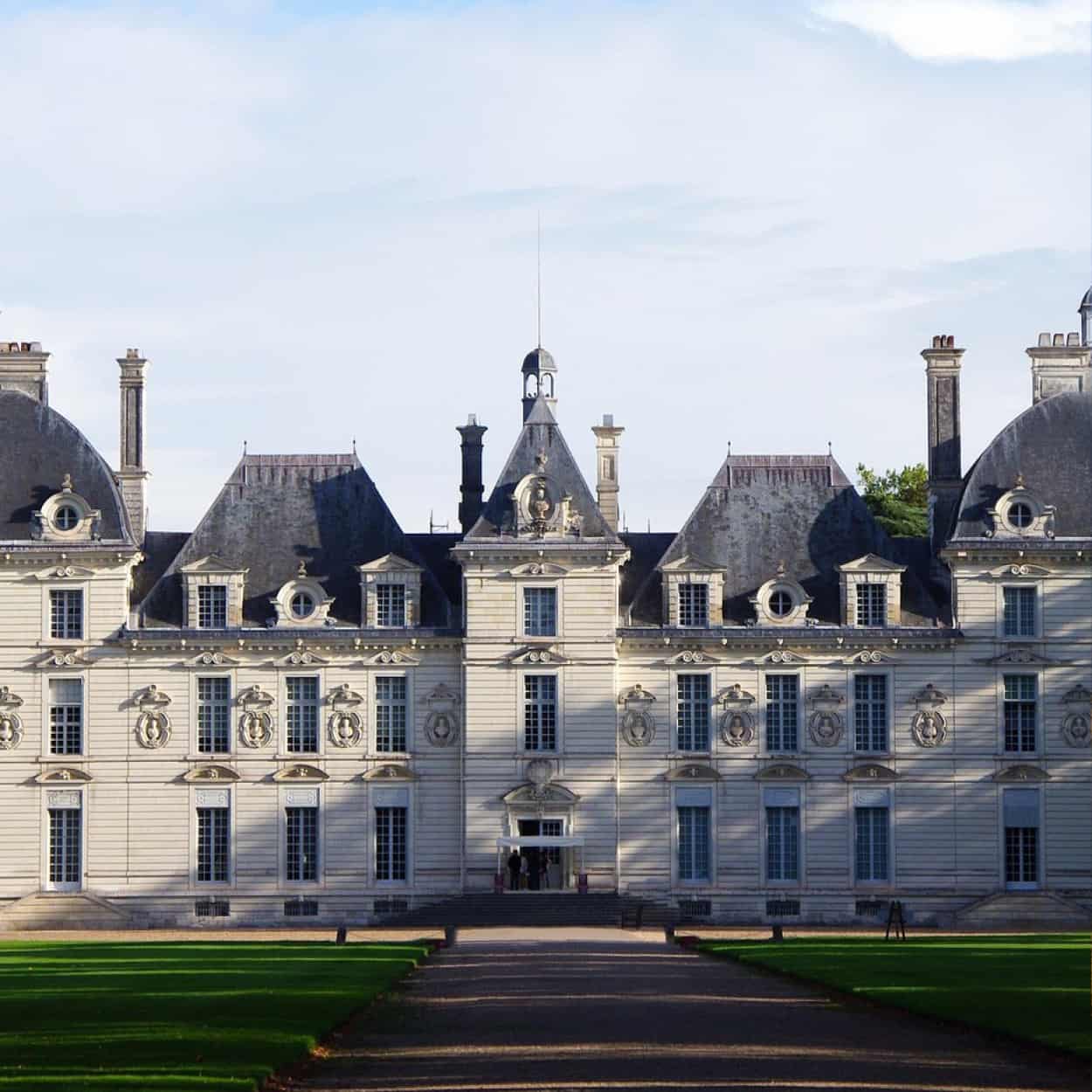 christmas castle loire valley