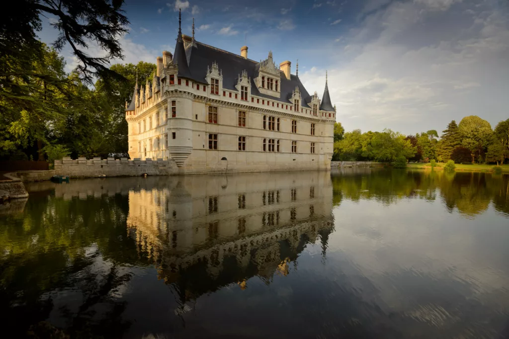 Loire Secrets - Christmas at Azay-Le-Rideau castle / Noël au Château d'Azay-Le-Rideau - ©ADT Touraine - Leonard de Serres