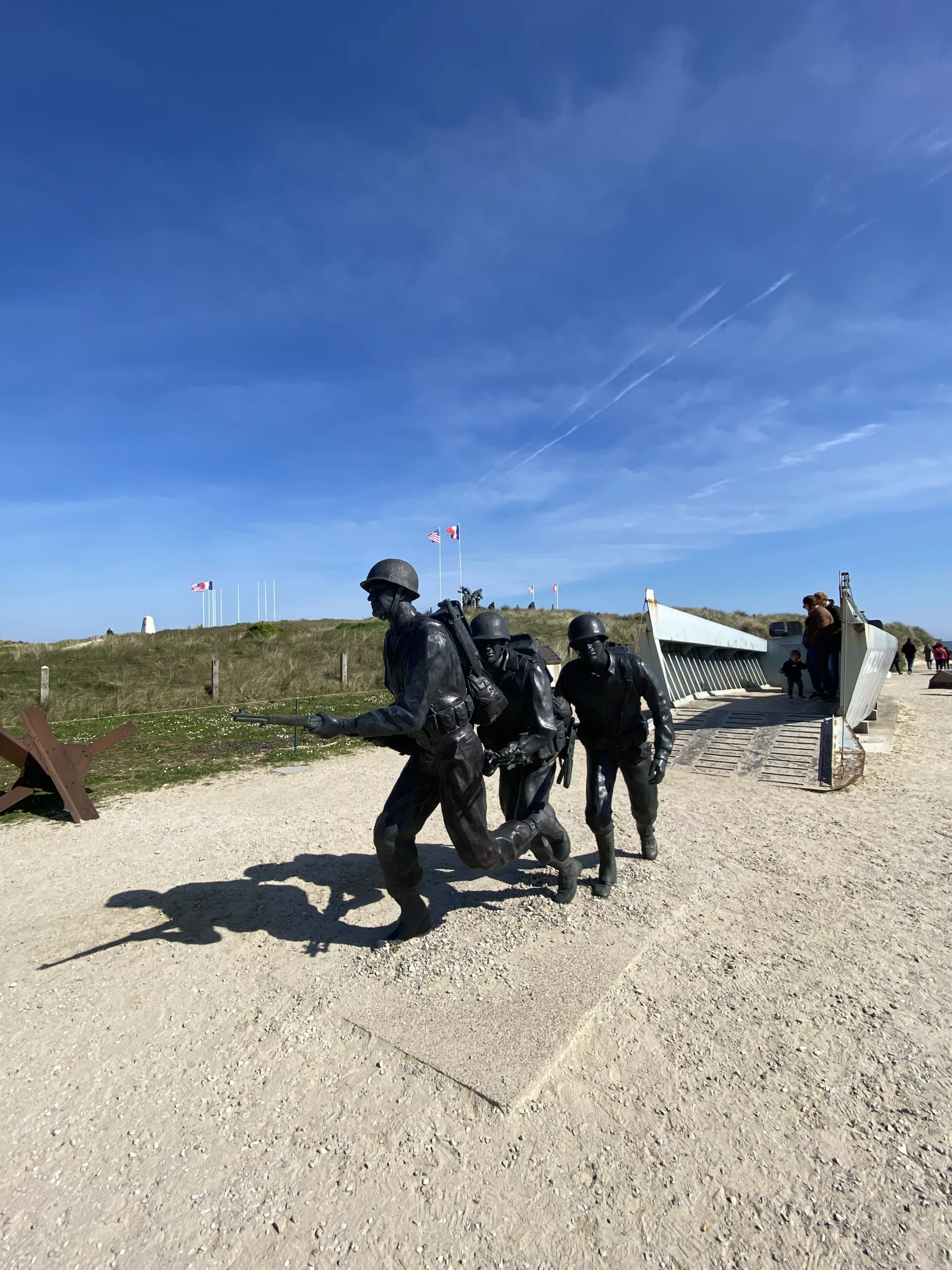 Loire Secrets - D-Day landing beaches private tour in Normandy / Visite privative des plages du débarquement en Normandie - ©Loire Secrets