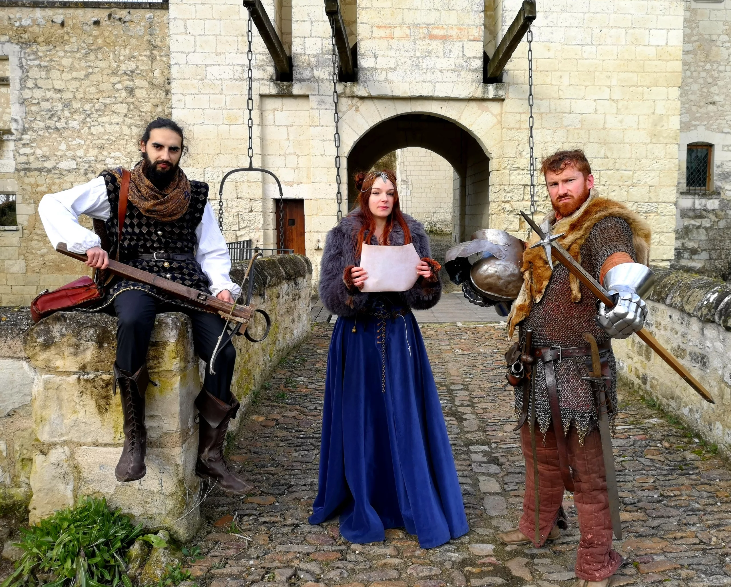 Loire Secrets - Loire castle guided tour for families - with a knight / Visite des châteaux de la Loire avec un chevalier