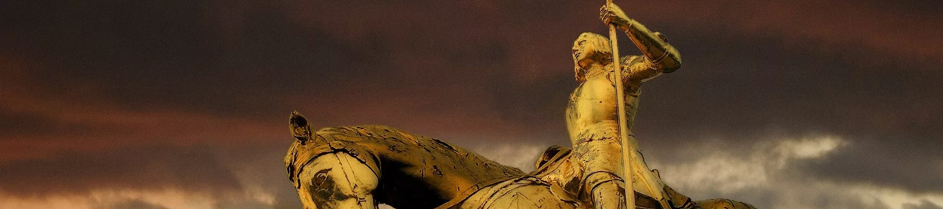 Loire Secrets - Caen, Statue Joan of Arc / Jeanne d'Arc