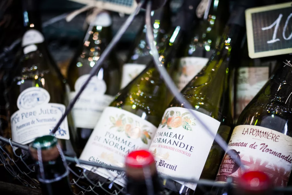 Loire Secrets - Calvados and Cider of Normandy / Calvados et Cidre de Normandie