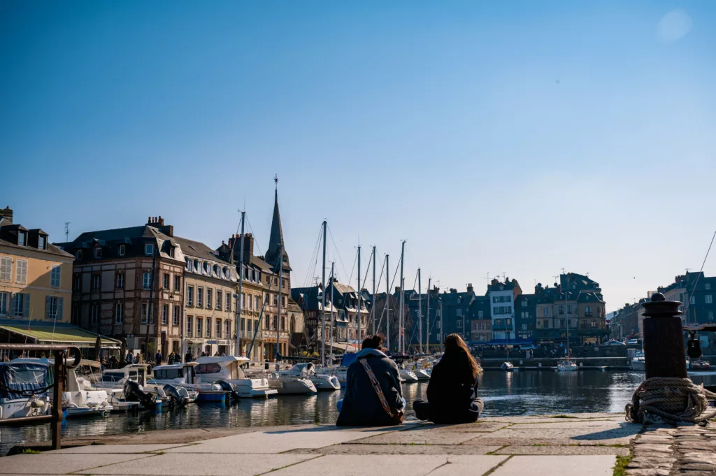 Loire Secrets - Private Côte Fleurie tour in Normandy / Visite privative de la Côte Fleurie en Normandie - Honfleur - ©Thomas Le Floc'H - Normandie Tourisme