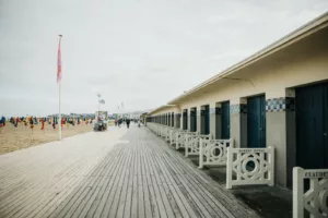 Loire Secrets - Private Côte Fleurie tour in Normandy / Visite privative de la Côte Fleurie en Normandie - Deauville - ©Coraline et Leo - Normandie Tourisme