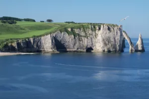 Loire Secrets - Etretat guided tour / Visite guidée d'Etretat