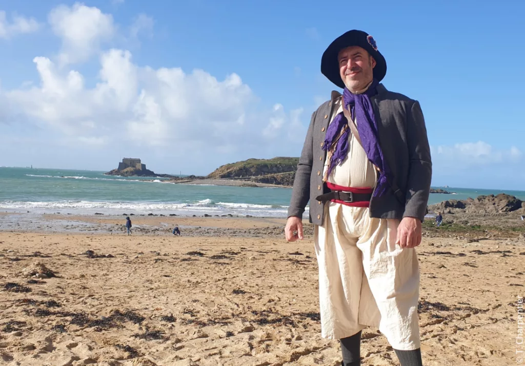 Loire Secrets - A tour of Saint-Malo with a privateer in Brittany / Visite de St Malo avec un corsaire en Bretagne - ©T. Charpentier